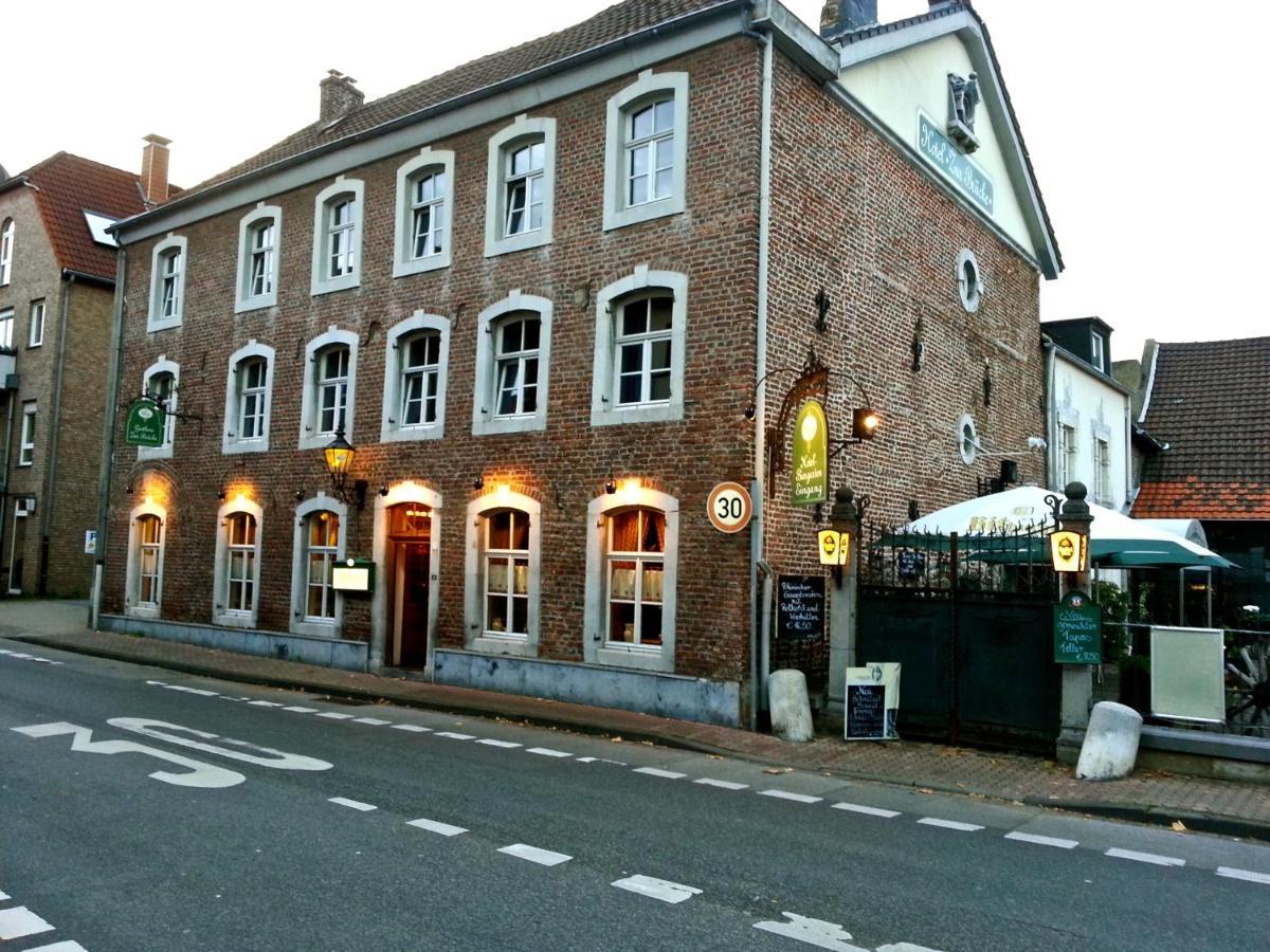 Hotel Zur Bruecke Хецогенрат Екстериор снимка