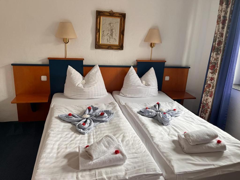 Hotel Zur Bruecke Хецогенрат Екстериор снимка